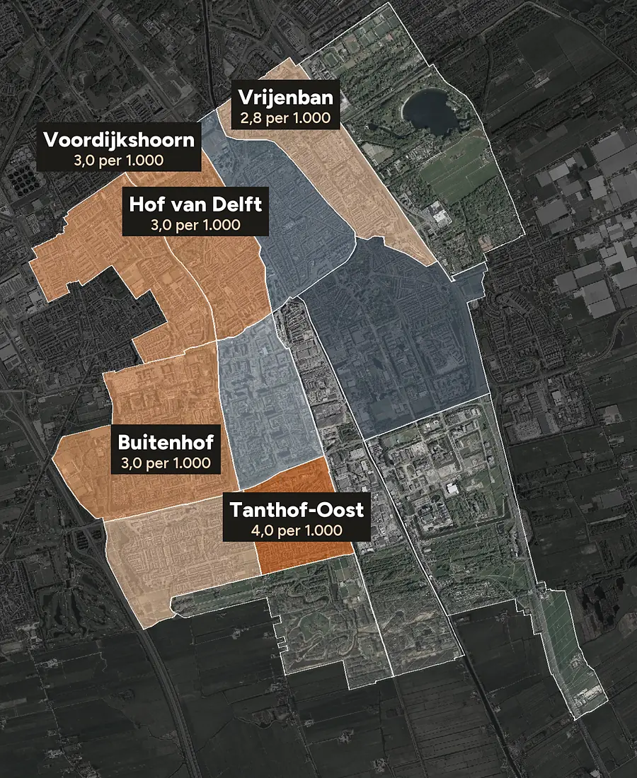Luchtfoto van Delft met de wijken ingekleurd