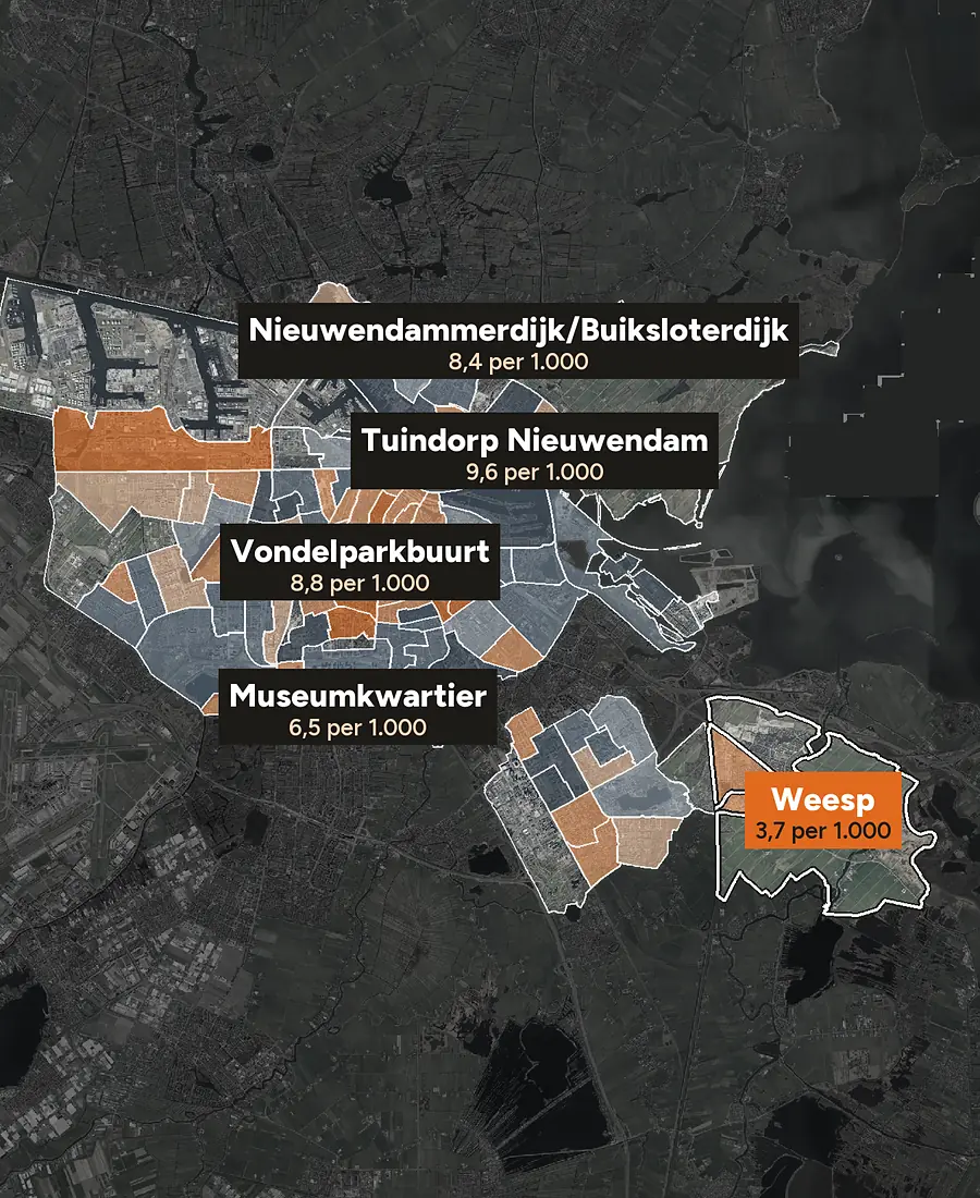 Luchtfoto van Weesp met de wijken ingekleurd