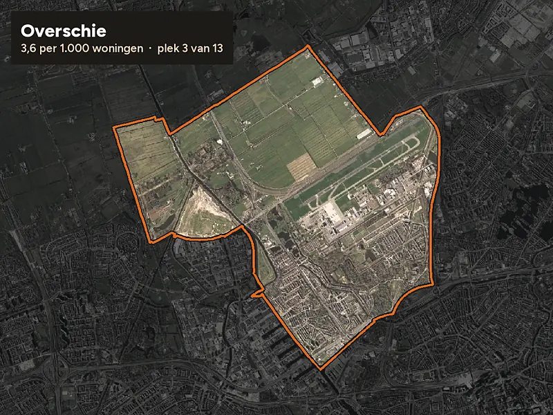 Luchtfoto van Overschie in Rotterdam, ingezoomd: 3,6 woninginbraken per 1.000 woningen per jaar