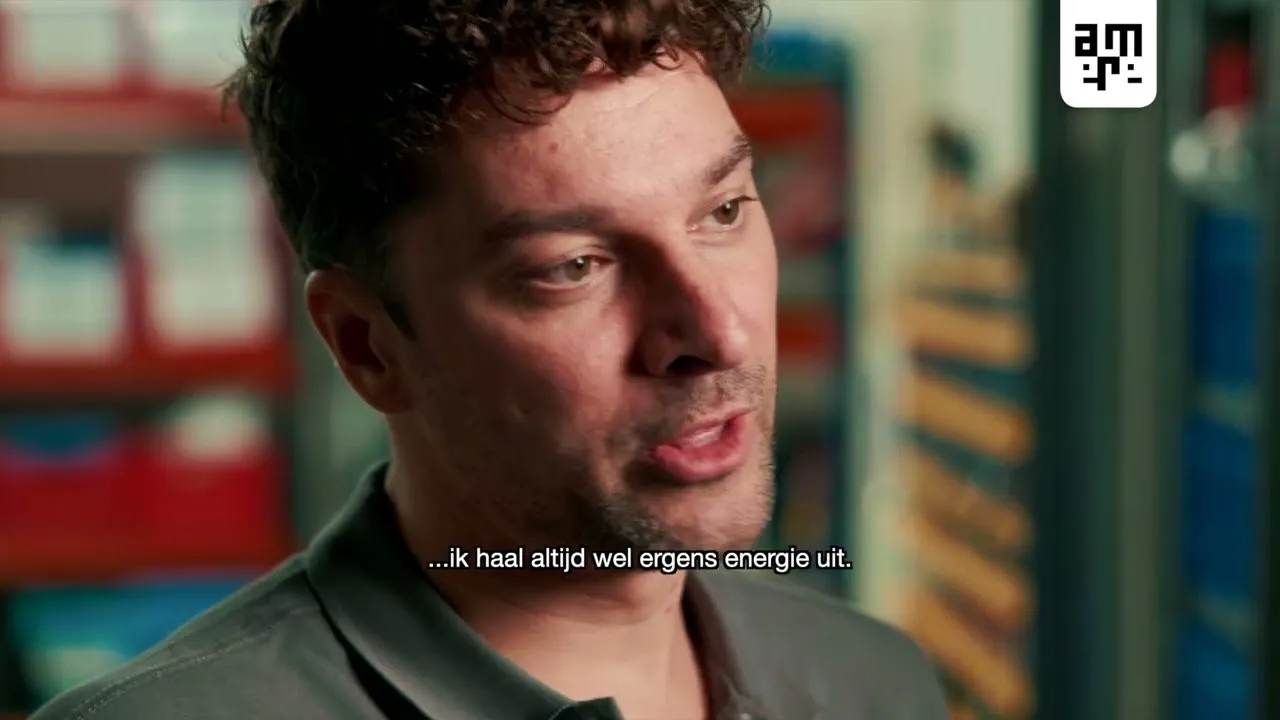 Marc in het magazijn in Almere
